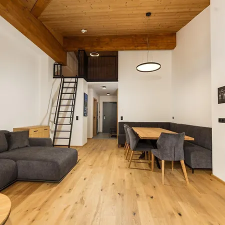 Pure Alpine Suites Schladming Exterior photo